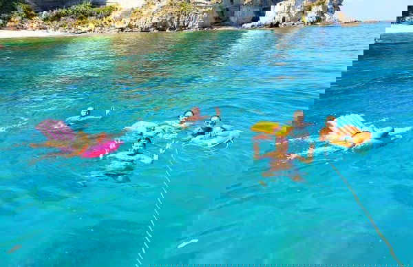 Giro in barca a vela lungo la Costa degli Dei - Foto 7