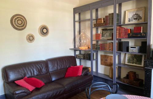 Et au pied coule une rivière, situation et vue idéales - Foto 16