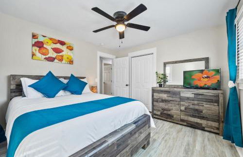 The Happy Place: 3BR Home on Quiet Street - Foto 11