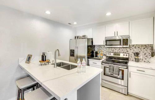 Game Night Downtown - BSU - Slots - Over 100 Games - Foto 3