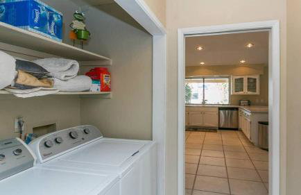 North Phoenix 6 Bedroom With Guest House & Pool! - Foto 49