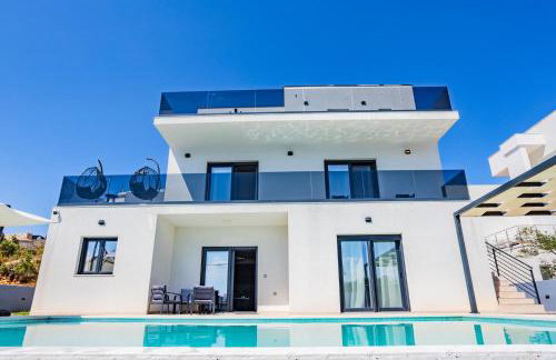 Villa Shark Maslenica - Photo 1