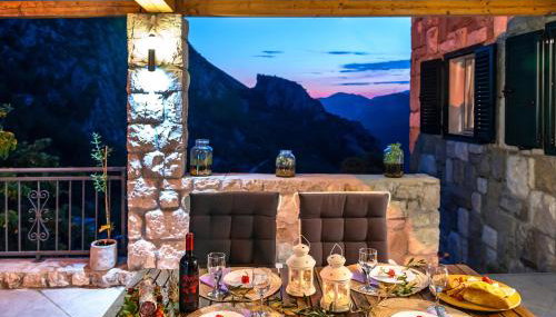 Stonehouse Korlat with open-air jacuzzi - Foto 5