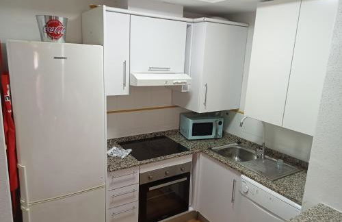 Precioso apartamento con piscina y garage - Foto 18