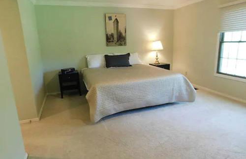 Office + 5 BR, Movie Theater , Creve Coeur -10 Sleep surface - Foto 6