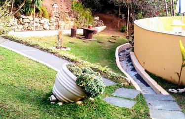 Casa Charmosa e Aconchegante em Serra Negra - SP - Foto 12