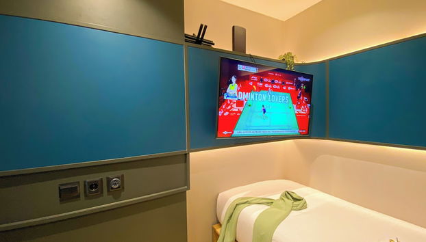 Elegant 2BR Loft Garden Villa at Collins Boulevard Apartment - Foto 3, Habitación