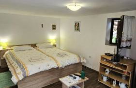 MALA KUĆA, Lič - Foto 25