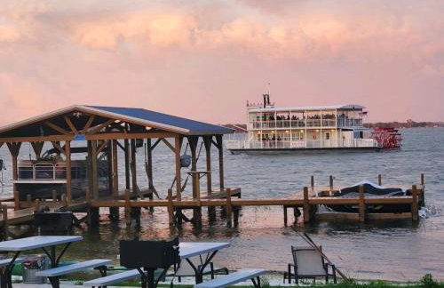 Camp St. Cabanas Unit 4 - Photo 1