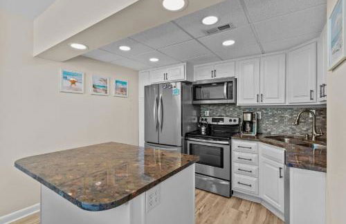 Paradise Towers #104 - Photo 10