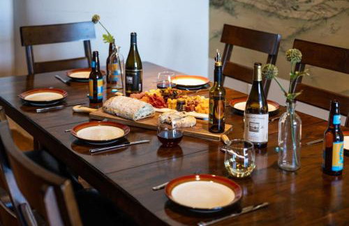 Top of The Peak: Downtown Gem! Steps to Beach - Foto 18