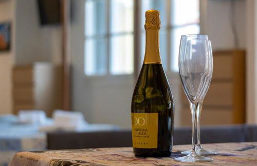 Reno River House - TWA - Photo 8