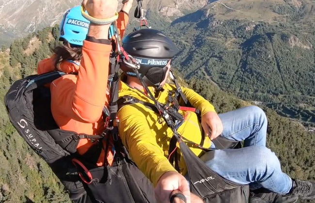 Voo de parapente por Huesca e pelo Pireneus aragoneses - Foto 3