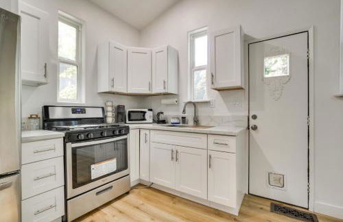 Lake Arrowhead Hideaway with Deck and Hot Tub - Foto 10