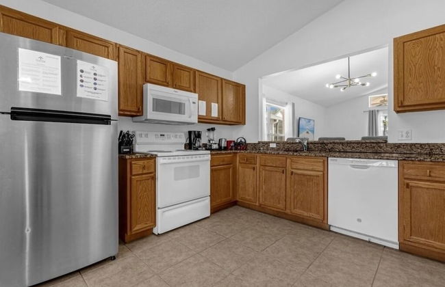 3 Bedrooms S / Lake Berkley Home by RedAwning - Foto 8