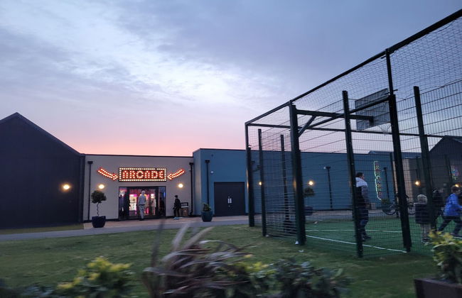 St Osyth- Sleeps8-freeparking-wifi-holidaypark - Foto 24