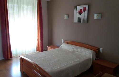 Gîte "les hortensias" au coeur de Lacaune - Foto 7