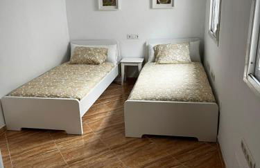 Gran casa cerca de la playa con 3 dormitorios en Pedregalejo - Photo 52