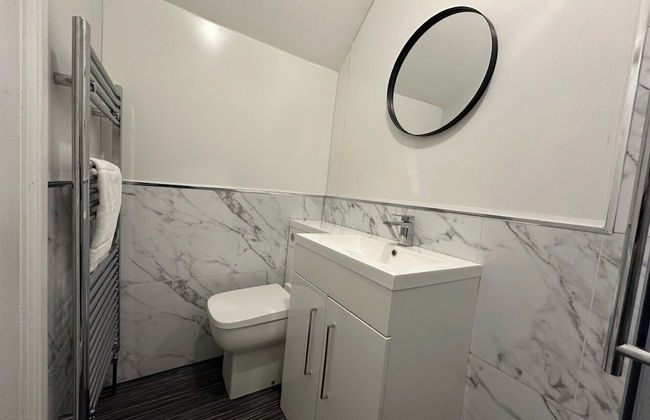 Storey Apartment - Downstairs 2bed Flat - Foto 20