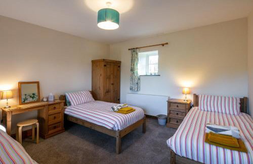 Plas Drygarn Ty Coch Crymych - Foto 13