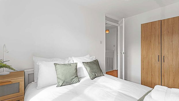 Beautiful Three-bedroom House in Richmond - Foto 5, Zimmer