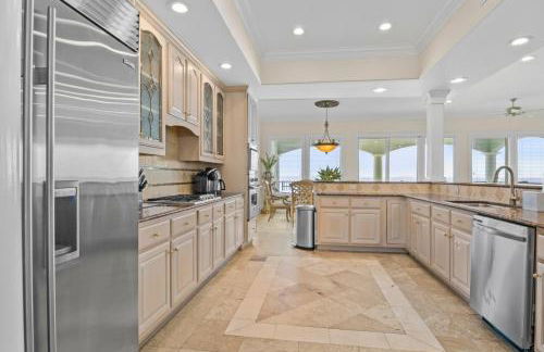 Gulf Front, Pool, Hot Tub- 2 Kitchens - Elevator - Foto 8