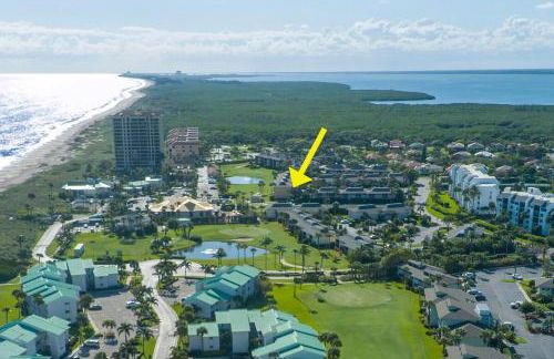 Dreamy Condo 2 minute walk to Beach w King Size Bd - Foto 15