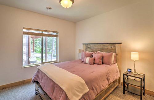 Flathead Lake Getaway with Balcony, Fireplace! - Foto 19