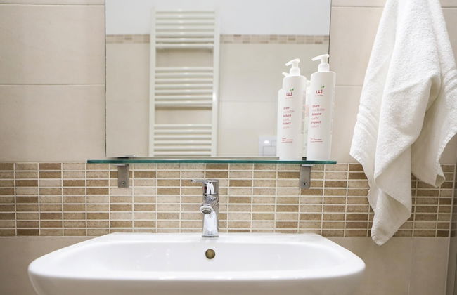 Liberty Apartment in Palazzo Diaz by Wonderful Italy - Foto 12