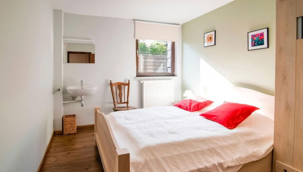 Spacious Holiday Home in Malmedy near Nature Parc High Venn - Foto 4, Zimmer