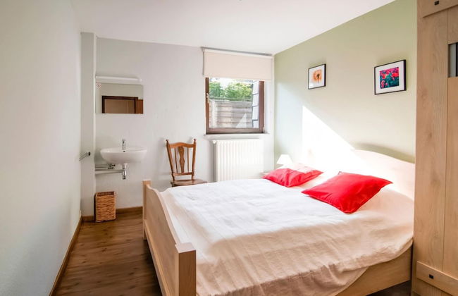 Spacious Holiday Home in Malmedy near Nature Parc High Venn - Foto 4