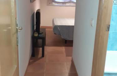 Amanecer marino, solo a 5 minutos andando de la playa - Photo 10