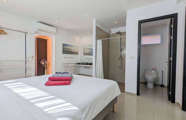 Poolside Apartments and Rooms - Foto 10