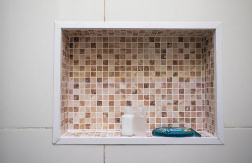 Apartamento Praia do Tombo Guarujá 120m do mar - Foto 36