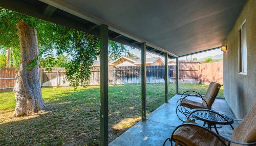 Foothills LA Hideaway Patio Lounge Work-Friendly - Foto 2