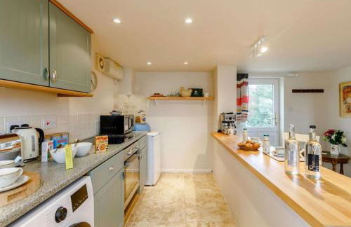 Cottage at The Butchers Arms - Photo 10