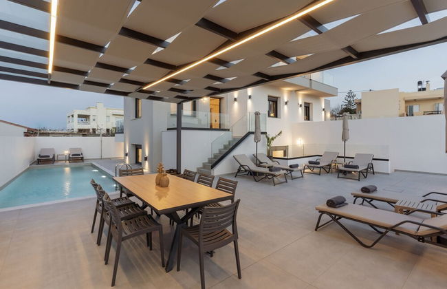 Villa Solaire - With 2 Private Pools Sauna - Foto 9