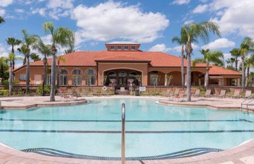 Family Pool Home, Gated Resort, near Disney & golf -209 - Foto 29