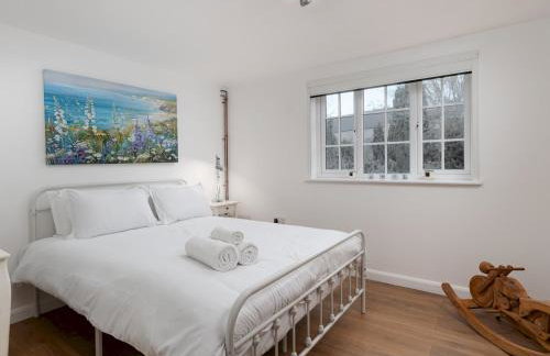 Charming Pet-Friendly Family Cottage in Eynsham - Pass the Keys - Photo 3