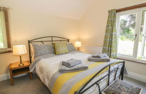 The Cottage - Photo 13