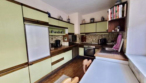 BAT Home Solutions Trier-Euren - alles was ein Hotel nicht bietet - 10 Min zur Altstadt - 98 qm Scheune für 9 Personen mit Sternenhimmel, Wintergarten, Grill und Kino - barrierefrei dank Lift & Auffahrt - Foto 3