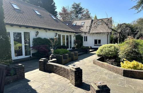 Modern Loft, spectacular grounds, pool & hot tub - Foto 25