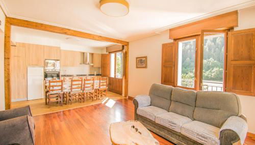 Acogedora casa rural a los pies de la Selva Irati - Foto 2