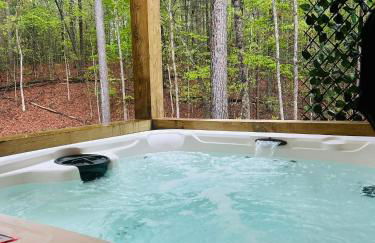 Lux Blue Ridge Cabin, Hot tub, Swing, PingPong! - Foto 80
