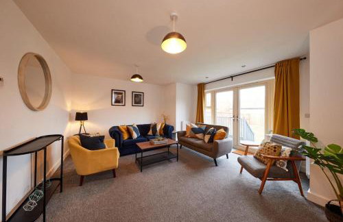 Spacious Home For Contractors,Families,Groups, Sleeps 10, Free Parking - Foto 24