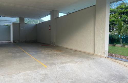 Residencial Ilha do Arvoredo - Praia de 4 Ilhas, próximo ao mar. - Photo 30