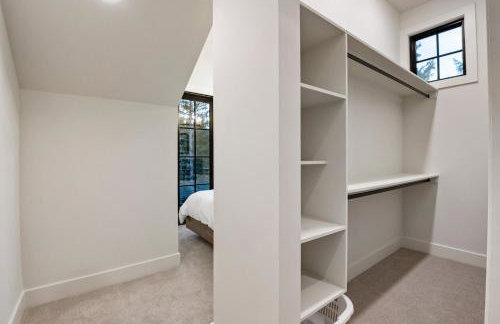 Pont de Rêves: Luxe Sundance Riverfront Chateau - Foto 52