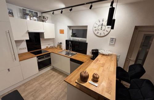 Einmaliger Ausblick und tolles Ambiente - Foto 13