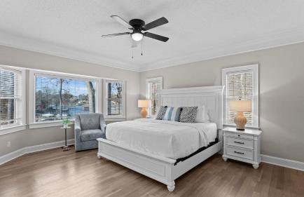 Winding Down by Avantstay Sleeps 20 + Dock, View - Foto 8