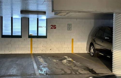 Rustic Modern Condo - Close to Village - Sleeps 10 - Foto 14